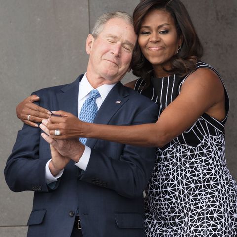 michelle-obmama-and-george-w-2.jpg